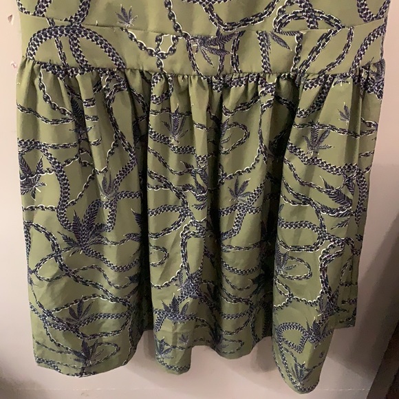 Ladies knit skater dress chain leaf crooks and castle - Picture 3 of 5